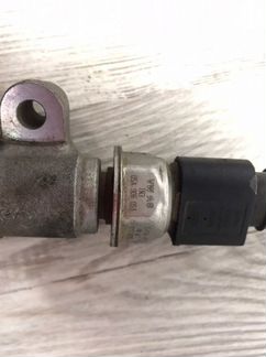 Топливная рампа левая Vw Touareg 7P 4 2010-2018