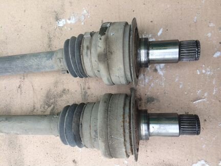 Приводной вал Mercedes W212 W204 E212