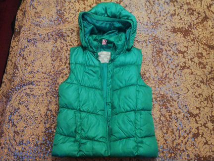 Жилетка димесезонная 128