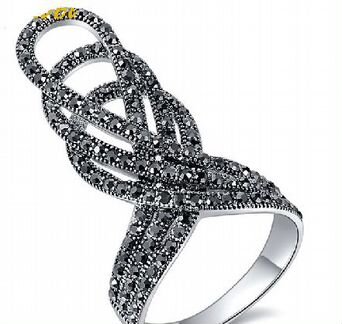 Серебряное необычное кольцо