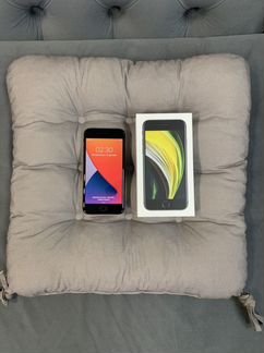 iPhone SE 2020 64 gb