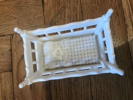 Мебель для детского домика