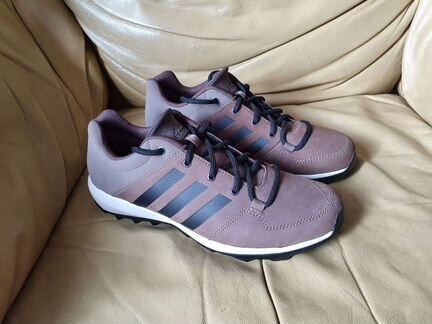 Кроссовки новые Adidas Daroga 40 и 43 р