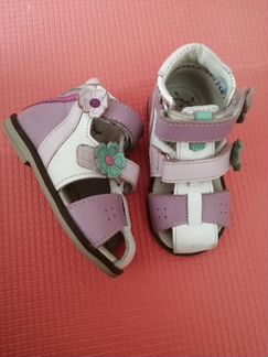 Босоножки 20 р