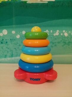 Пирамидка Tomy