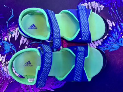 Сандалии Adidas детские, р.35