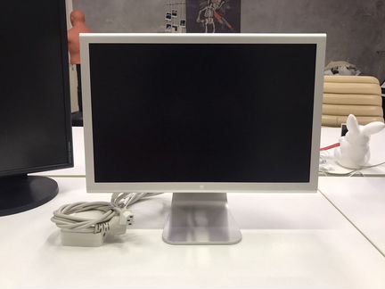 Apple Cinema display 20