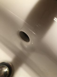 Раковина Hatria б/у со смесителем