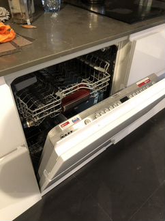 Посудомоечная машина neff S52M65