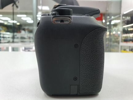 Canon EOS 1200D Body Комиссионный