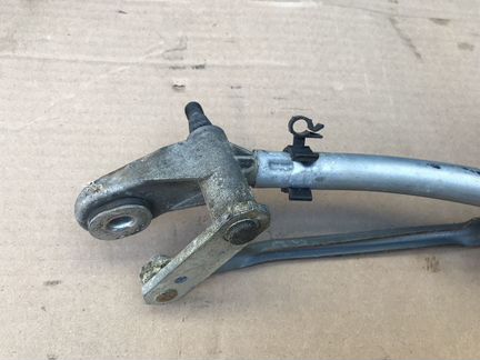 Трапеция дворников для Ауди А4 B6