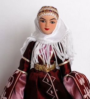 Кукла в карачаевском праздничном костюме