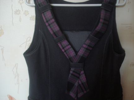 Школьный сарафан и нарядная меховая накидка