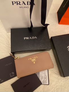 Ключница Prada. Новая. Оригинал. Бежевая кожа