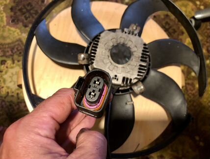 1K0 959 455 P - вентилятор охлаждения с мотором б