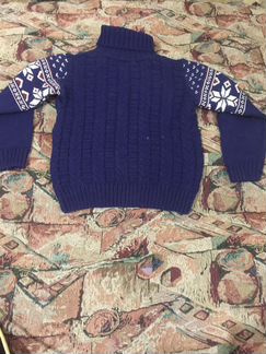 Тёплый свитер