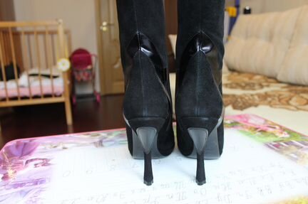 Женские демисезонные сапоги