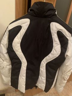 Горнолыжная куртка