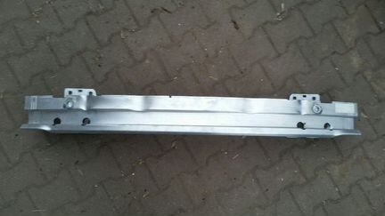 Усилитель бампера задний Touareg