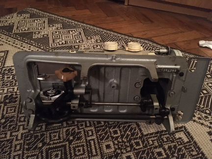 Швейная машина Чайка 3