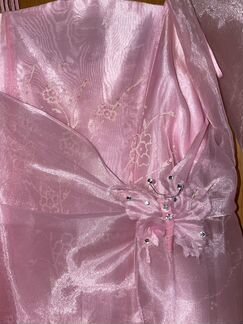 Розовое праздничное платье для девочки