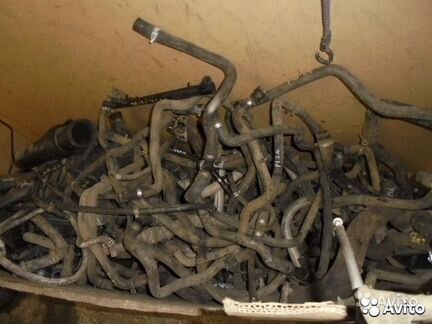 Патрубки к автомобилям Форд в ассортименте