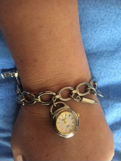 Часы браслет шармы