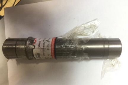 Вал редуктора хода 2050692 hitachi