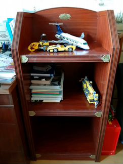 Кровать-чердак, сундук и комод