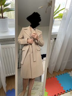 Пальто бежевое 42-44, шерсть