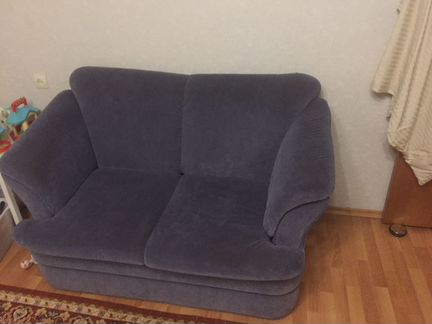 Диван