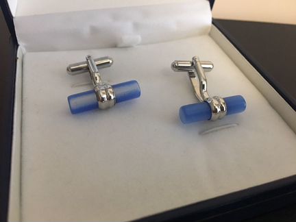 Запонки класса люкс с натуральным голубым камнем