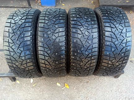 235 60 17 Bridgestone бу Шины Зимние 235 60 R17 99