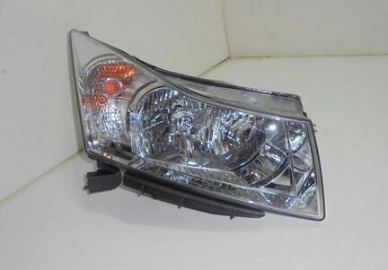 Фара правая Chevrolet Cruze 2013-2015