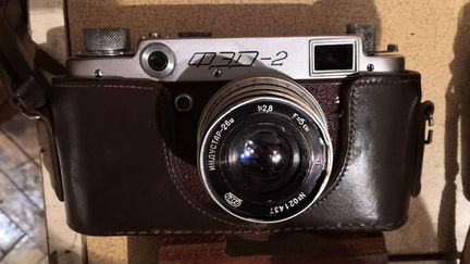 Фотоаппараты Zenit и фэд-2