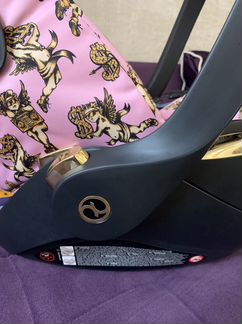 Cybex cloud Q by Jeremy Scott