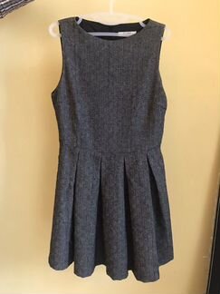 Платье шерстяное на подкладке