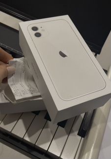 iPhone 11, 128 г