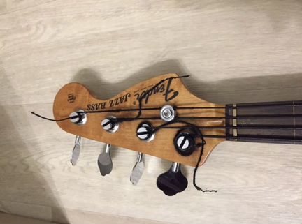 Гитара Fender jazz bass