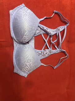 Бюстгальтеры Victorias Secret, разные цвета