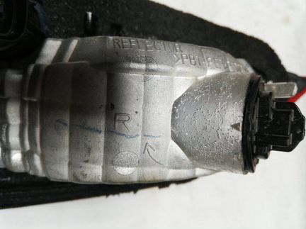 Фонарь внутренний задний правый Mazda 6