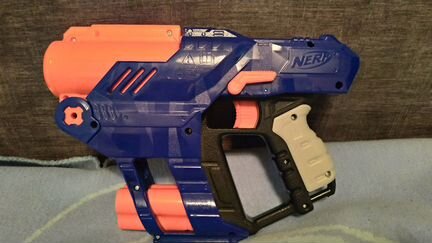 Пистолет nerf