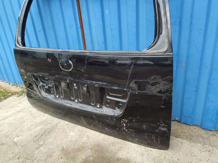 Крышка Toyota Land Cruiser Prado 120 багажника