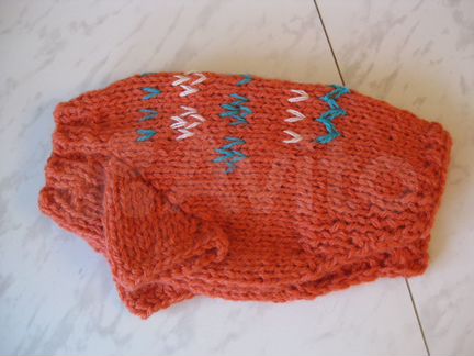 Вязаные свитера для собачек