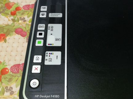 Продам струйный, цветной HP CB580Aх