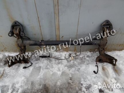 Балка задняя на Опель Астра Н