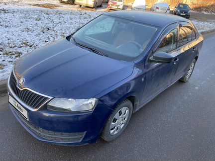 Skoda Rapid 1.6 МТ, 2016, битый, 56 000 км