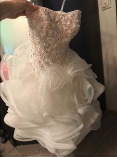 Платье Jovani