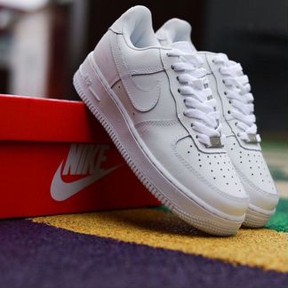 Nike Air Force