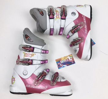 Горнолыжные ботинки детские 23 - 23.5 Rossignol